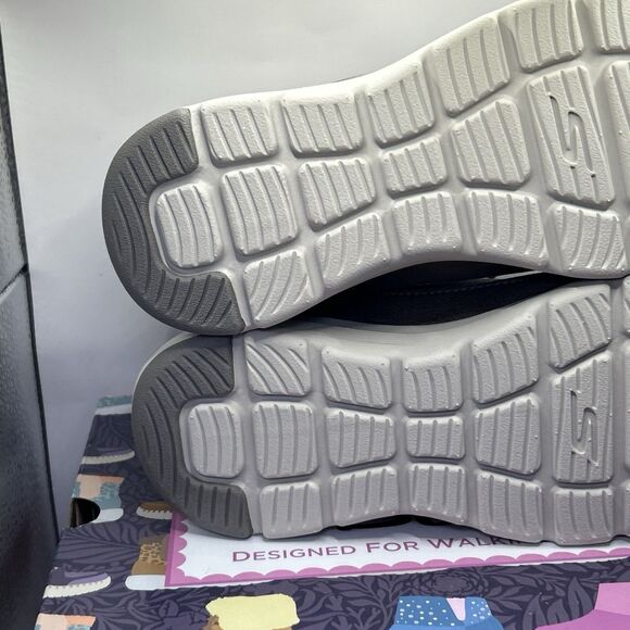 Skechers Go Walk Glacial Waterproof Winter Boots Womens 6 Dark Taupe NIB - Picture 11 of 16